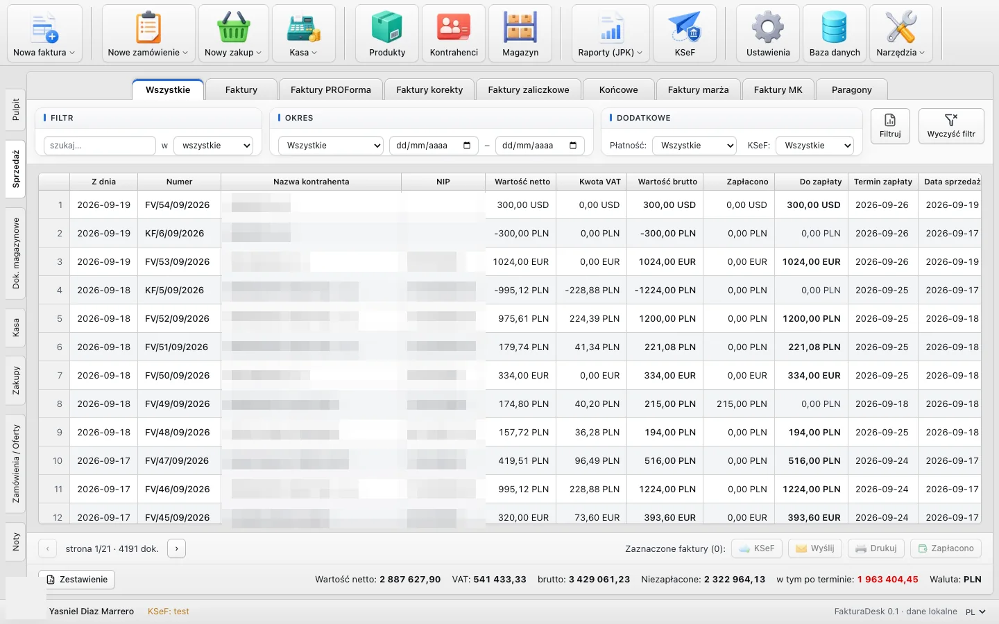 Okno programu FakturaDesk z listą faktur